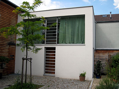 Fassadendetail mit Lamellenfenster, Einfamilienhaus, Hauptstrasse, Bühl